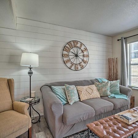 Centrally Located Branson Condo With Pool And Marina! Kültér fotó