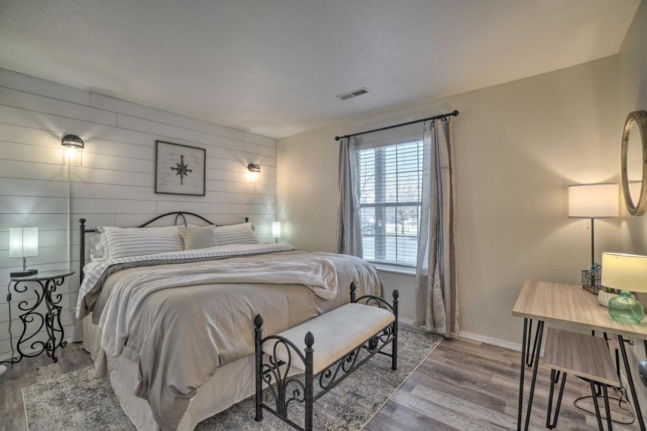 Centrally Located Branson Condo With Pool And Marina! Kültér fotó