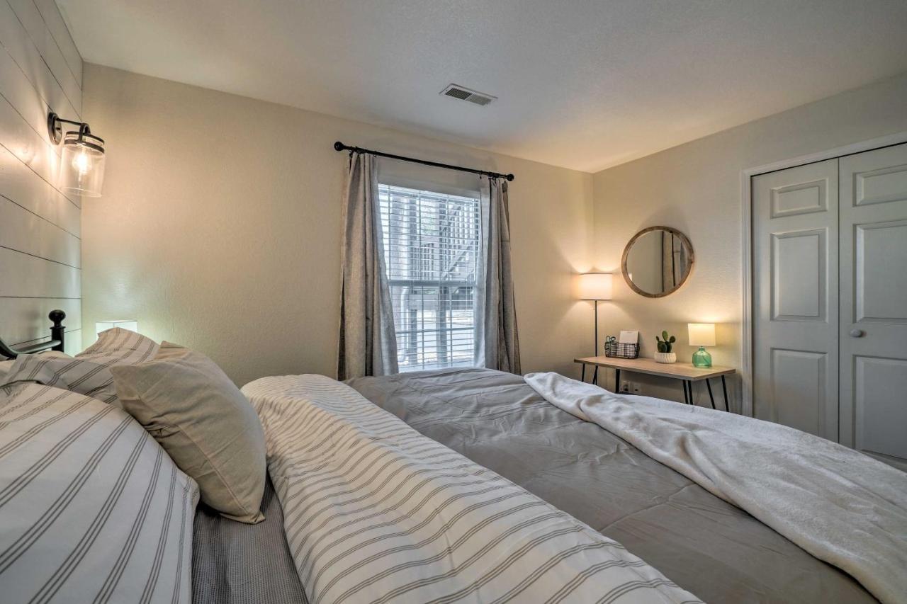 Centrally Located Branson Condo With Pool And Marina! Kültér fotó