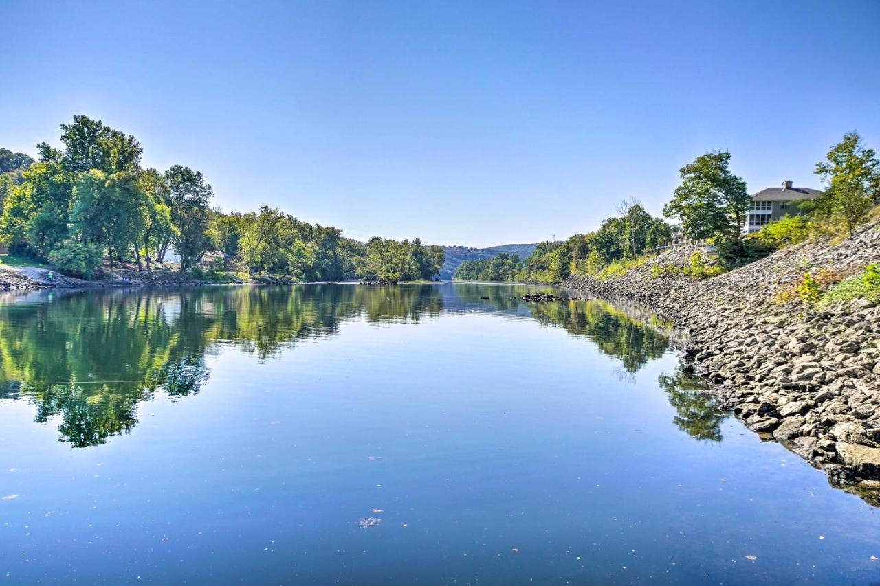 Centrally Located Branson Condo With Pool And Marina! Kültér fotó