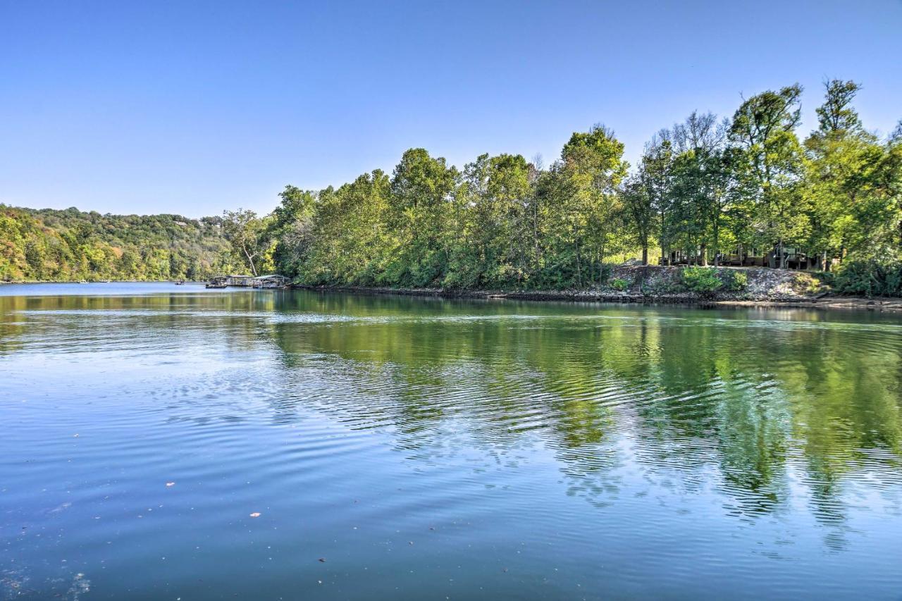 Centrally Located Branson Condo With Pool And Marina! Kültér fotó